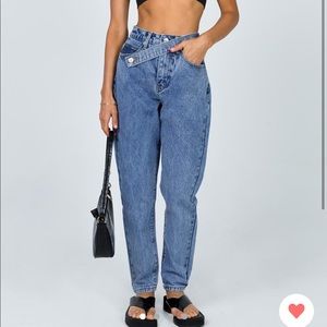 Princess Polly Sweetest thing crossover mom jean